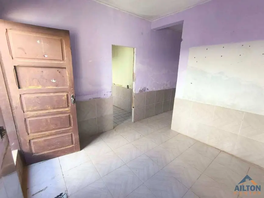Foto 4 de Casa com 4 quartos à venda, 90m2 em Camurugi, Guarapari - ES