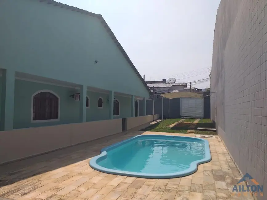 Foto 1 de Casa com 3 quartos para alugar, 130m2 em Itapebussu, Guarapari - ES