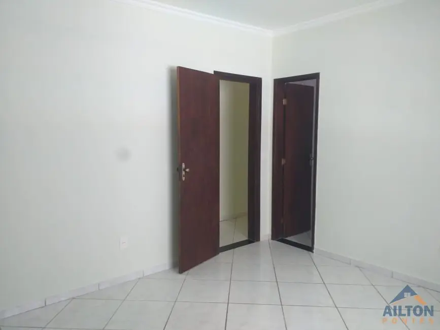 Casa com 3 quartos para alugar, 130m2 em Itapebussu, Guarapari - ES - imagem 9 Foto 9 de Casa com 3 quartos para alugar, 130m2 em Itapebussu, Guarapari - ES