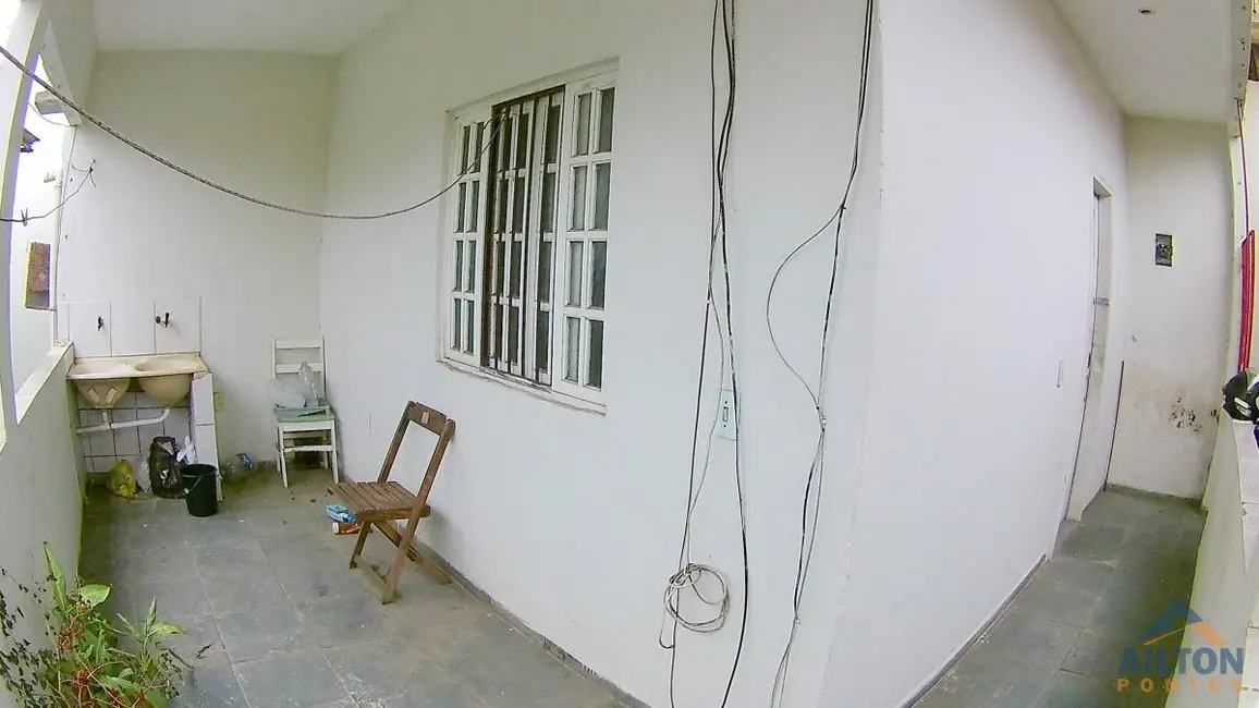 Casa com 5 quartos à venda, 110m2 em Muquiçaba, Guarapari - ES - imagem 4 Foto 4 de Casa com 5 quartos à venda, 110m2 em Muquiçaba, Guarapari - ES