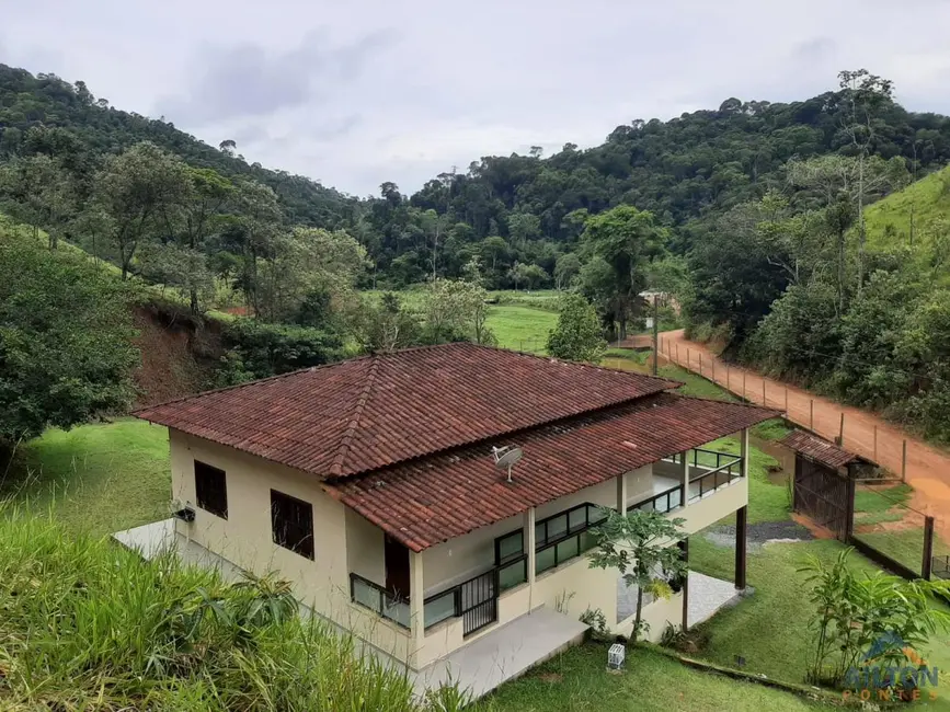 Foto 2 de Casa com 3 quartos para alugar, 200m2 em Comunidade Urbana de Jaboti, Guarapari - ES