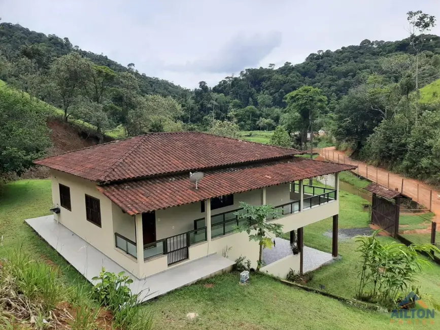 Foto 1 de Casa com 3 quartos para alugar, 200m2 em Comunidade Urbana de Jaboti, Guarapari - ES