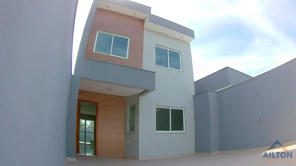 Foto 1 de Casa com 3 quartos à venda, 140m2 em Santa Mônica, Guarapari - ES