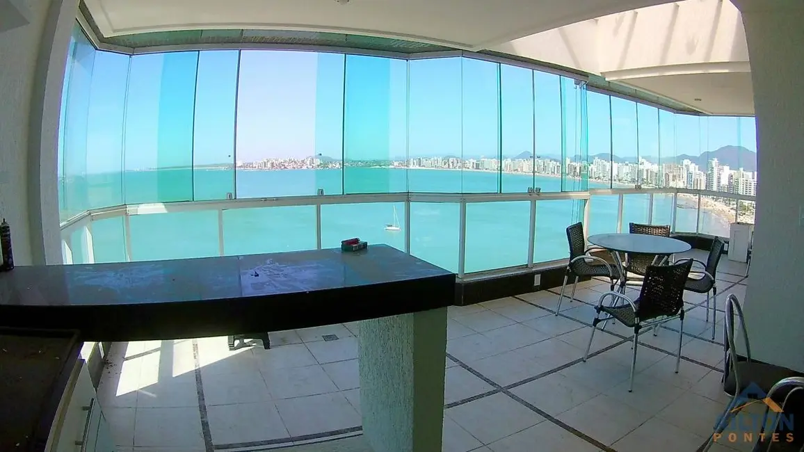 Apartamento com 4 quartos para alugar, 220m2 em Praia do Morro, Guarapari - ES - imagem 6 Foto 6 de Apartamento com 4 quartos para alugar, 220m2 em Praia do Morro, Guarapari - ES