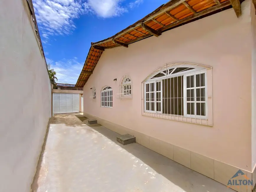 Foto 2 de Casa com 3 quartos à venda, 128m2 em Sol Nascente, Guarapari - ES