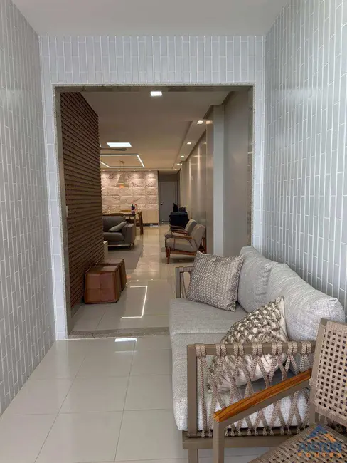 Apartamento com 4 quartos à venda, 162m2 em Praia do Morro, Guarapari - ES - imagem 5 Foto 5 de Apartamento com 4 quartos à venda, 162m2 em Praia do Morro, Guarapari - ES