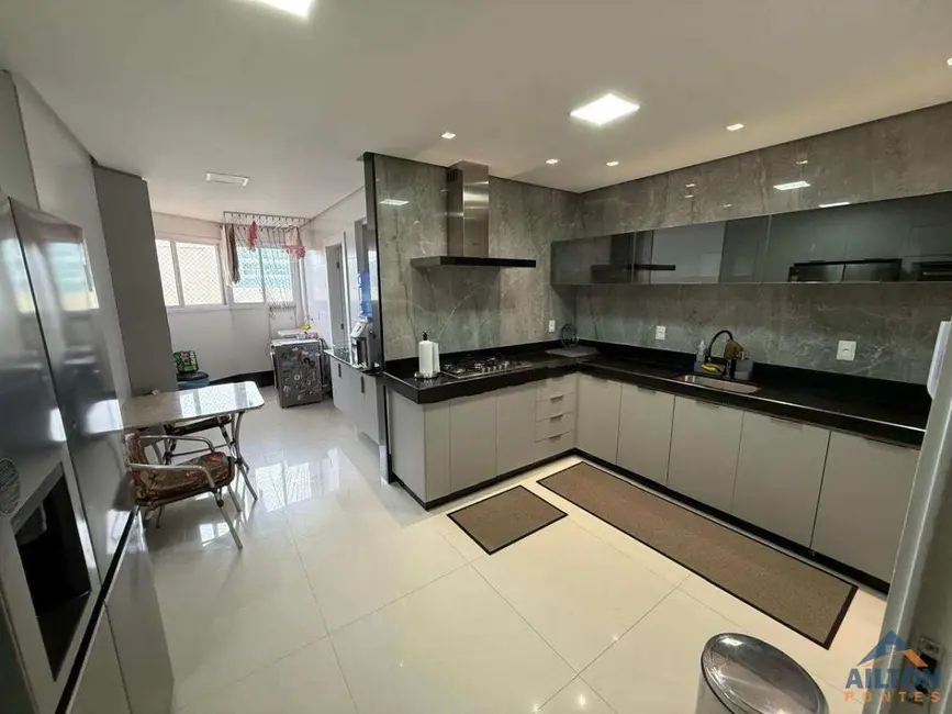 Apartamento com 4 quartos à venda, 162m2 em Praia do Morro, Guarapari - ES - imagem 6 Foto 6 de Apartamento com 4 quartos à venda, 162m2 em Praia do Morro, Guarapari - ES