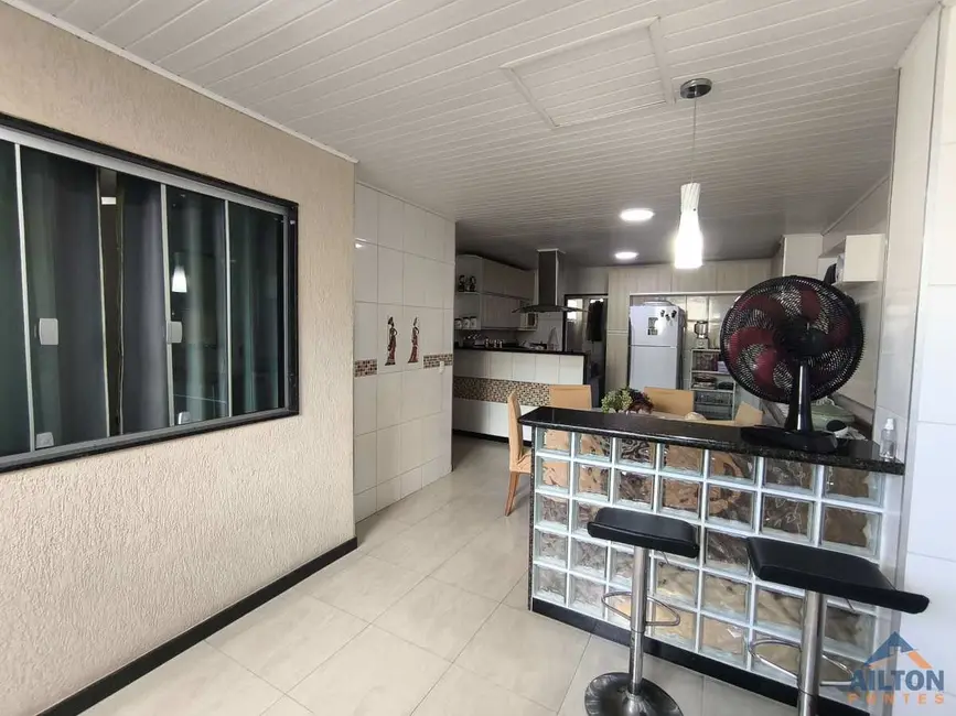 Foto 7 de Casa com 9 quartos à venda, 285m2 em Itapebussu, Guarapari - ES