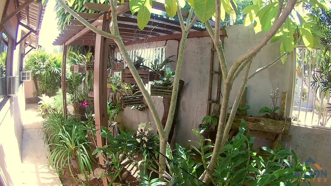 Foto 4 de Casa com 4 quartos à venda, 170m2 em Guarapari - ES