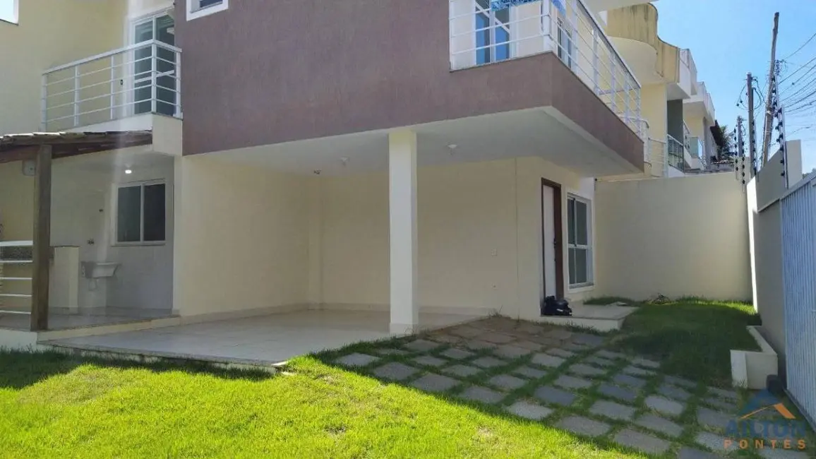 Foto 2 de Casa com 3 quartos à venda, 118m2 em Ipiranga, Guarapari - ES
