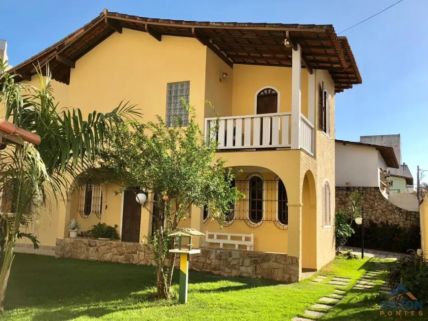 Foto 1 de Casa com 5 quartos para alugar, 180m2 em Muquiçaba, Guarapari - ES