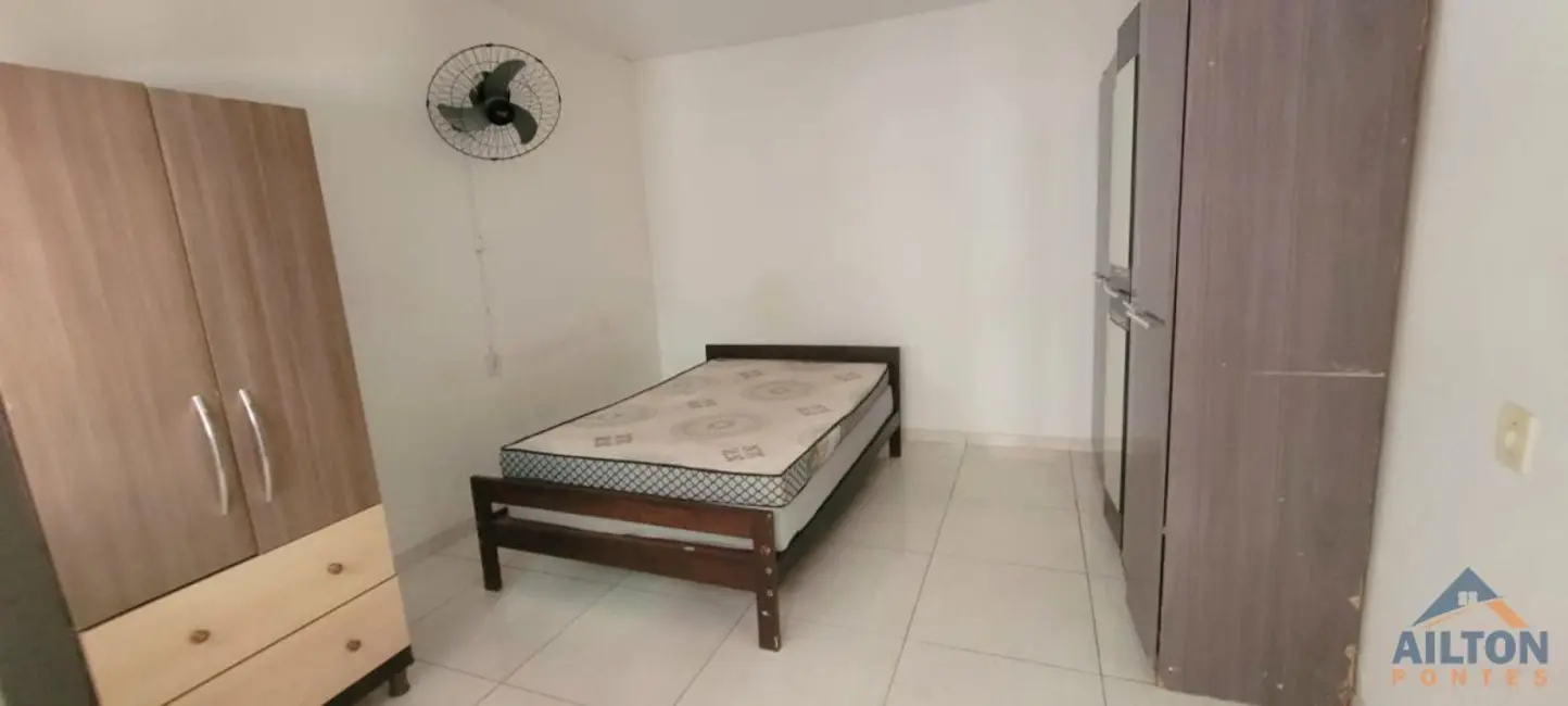 Apartamento com 2 quartos para alugar, 60m2 em Aeroporto, Guarapari - ES - imagem 3 Foto 3 de Apartamento com 2 quartos para alugar, 60m2 em Aeroporto, Guarapari - ES