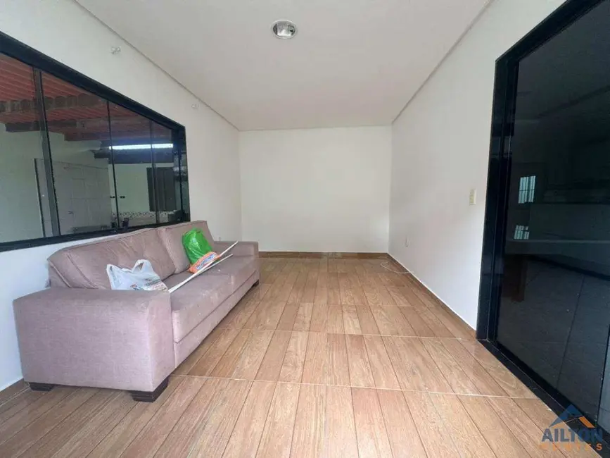 Foto 5 de Casa com 3 quartos para alugar, 110m2 em Itapebussu, Guarapari - ES