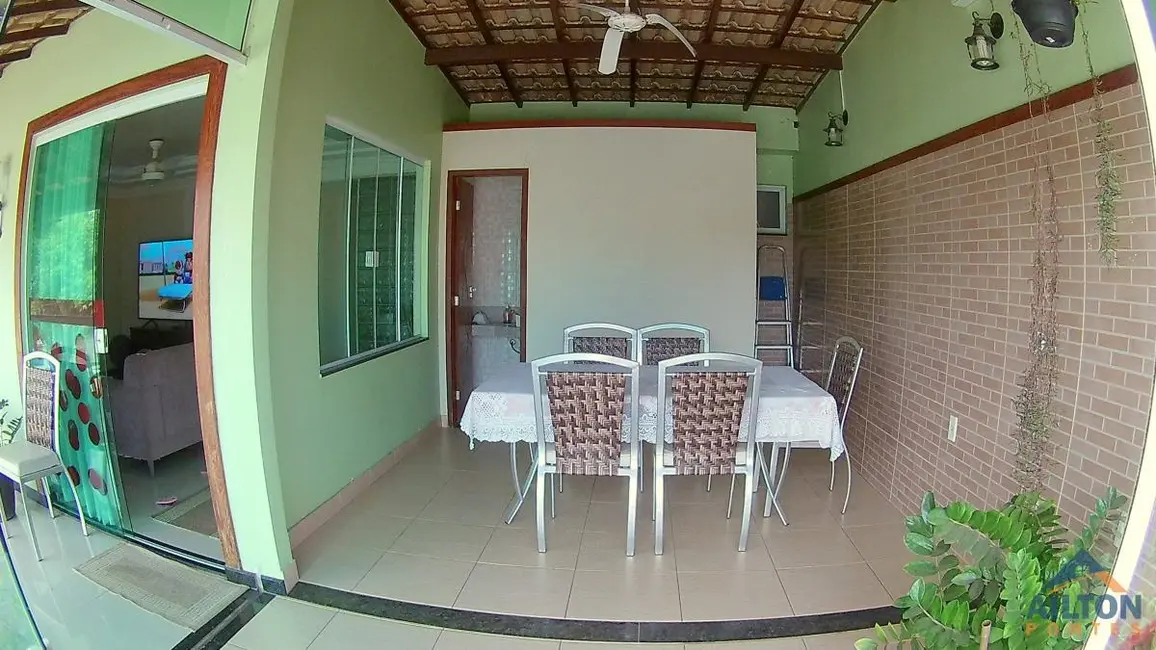 Casa com 4 quartos para alugar, 180m2 em Perocão, Guarapari - ES - imagem 6 Foto 6 de Casa com 4 quartos para alugar, 180m2 em Perocão, Guarapari - ES