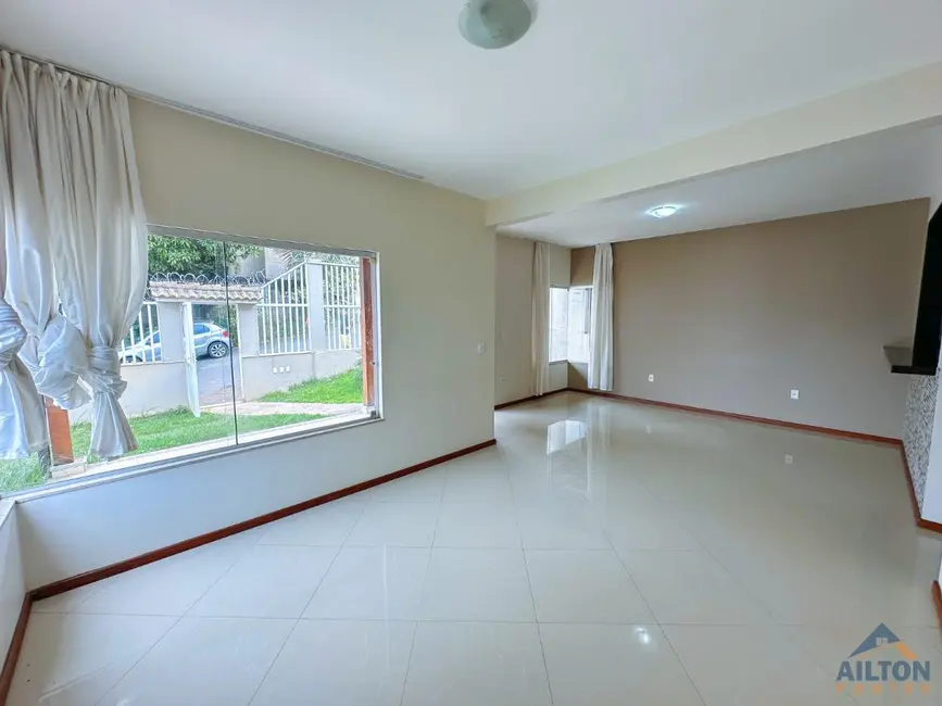 Foto 5 de Casa com 3 quartos à venda, 410m2 em Sol Nascente, Guarapari - ES
