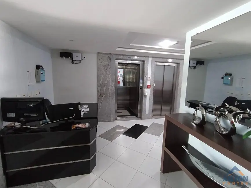 Foto 2 de Apartamento com 2 quartos para alugar, 70m2 em Centro, Guarapari - ES