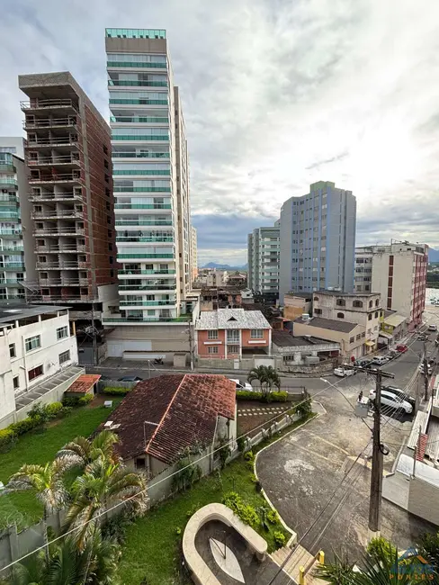 Foto 2 de Apartamento com 2 quartos para alugar, 70m2 em Centro, Guarapari - ES