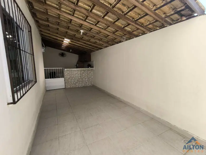 Casa com 2 quartos à venda, 120m2 em Santa Mônica, Guarapari - ES - imagem 3 Foto 3 de Casa com 2 quartos à venda, 120m2 em Santa Mônica, Guarapari - ES