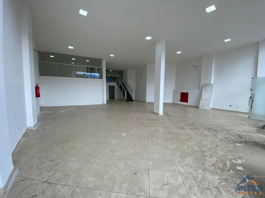 Loja para alugar, 500m2 em Aeroporto, Guarapari - ES - imagem 2 Foto 2 de Loja para alugar, 500m2 em Aeroporto, Guarapari - ES