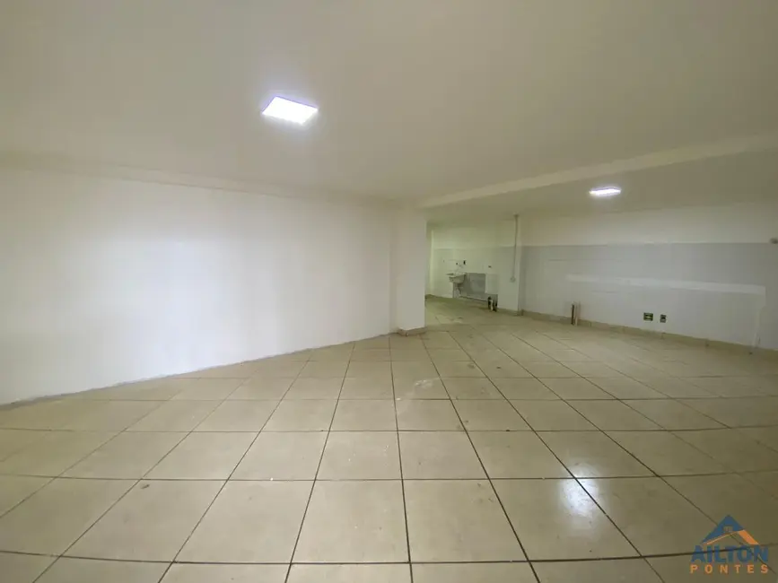 Loja para alugar, 500m2 em Aeroporto, Guarapari - ES - imagem 4 Foto 4 de Loja para alugar, 500m2 em Aeroporto, Guarapari - ES