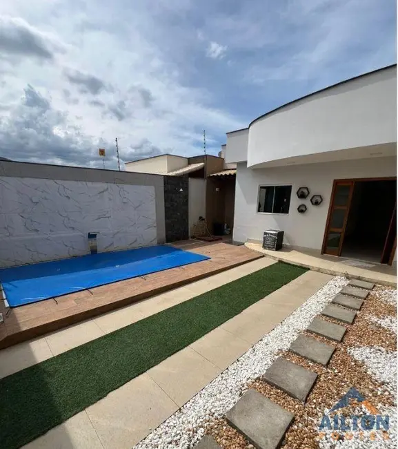 Foto 1 de Casa com 3 quartos à venda, 100m2 em Guarapari - ES