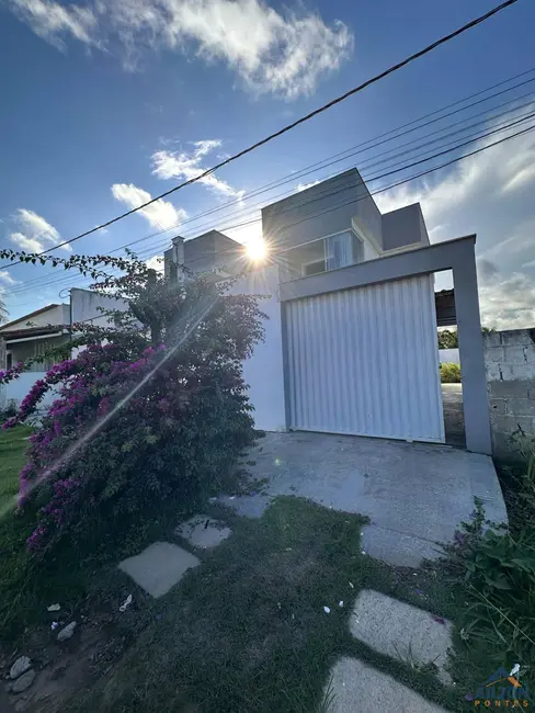 Foto 1 de Casa com 2 quartos para alugar, 85m2 em Santa Mônica, Guarapari - ES