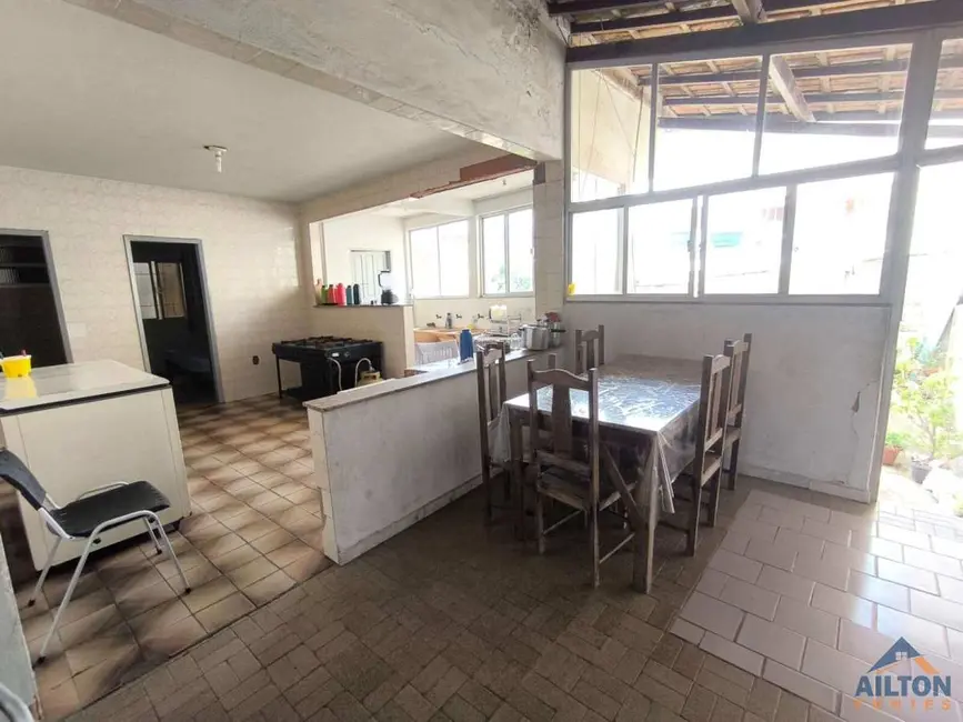 Foto 3 de Casa com 12 quartos para alugar, 180m2 em Muquiçaba, Guarapari - ES