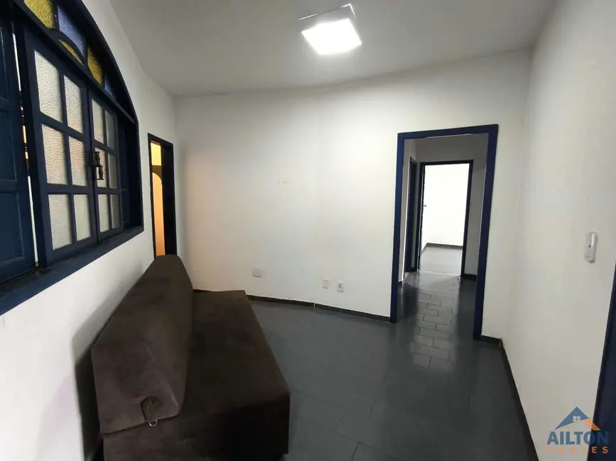 Casa com 3 quartos para alugar, 180m2 em Muquiçaba, Guarapari - ES - imagem 7 Foto 7 de Casa com 3 quartos para alugar, 180m2 em Muquiçaba, Guarapari - ES