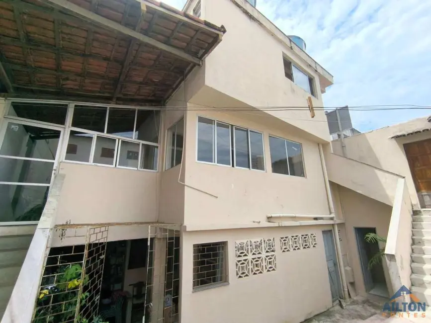 Foto 2 de Casa com 12 quartos para alugar, 180m2 em Muquiçaba, Guarapari - ES