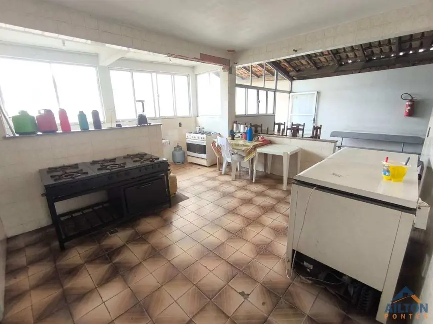 Foto 5 de Casa com 12 quartos para alugar, 180m2 em Muquiçaba, Guarapari - ES