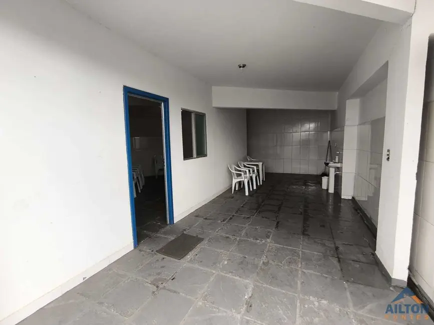 Casa com 3 quartos para alugar, 180m2 em Muquiçaba, Guarapari - ES - imagem 2 Foto 2 de Casa com 3 quartos para alugar, 180m2 em Muquiçaba, Guarapari - ES