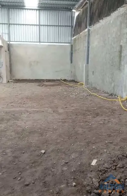 Armazém / Galpão para alugar, 360m2 em Praia do Morro, Guarapari - ES - imagem 6 Foto 6 de Armazém / Galpão para alugar, 360m2 em Praia do Morro, Guarapari - ES