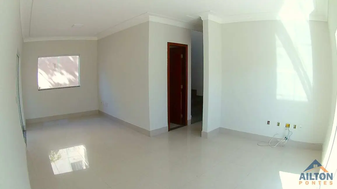 Casa com 3 quartos para alugar, 155m2 em Praia do Morro, Guarapari - ES - imagem 7 Foto 7 de Casa com 3 quartos para alugar, 155m2 em Praia do Morro, Guarapari - ES