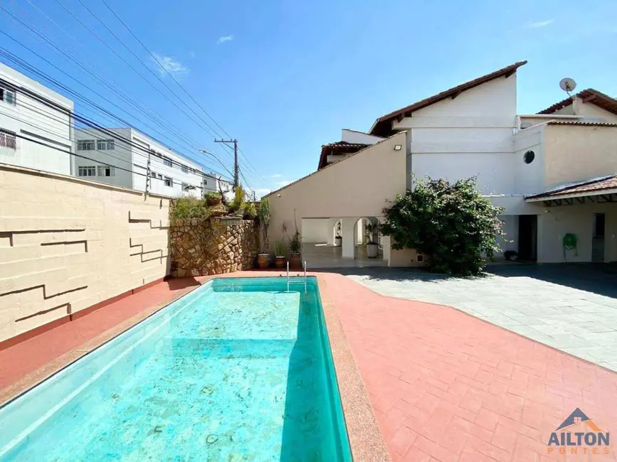 Foto 8 de Casa com 5 quartos para alugar, 700m2 em Ipiranga, Guarapari - ES