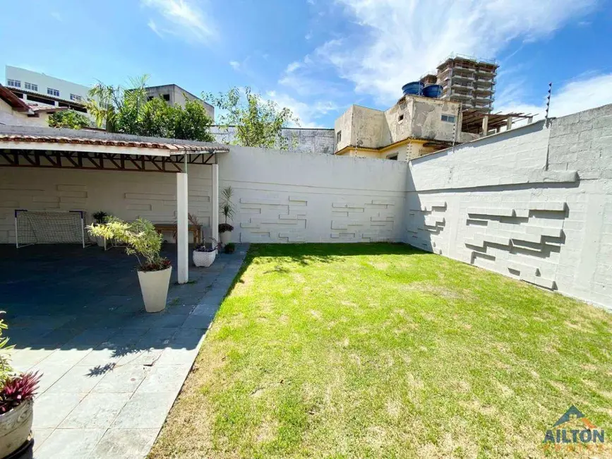 Foto 9 de Casa com 5 quartos para alugar, 700m2 em Ipiranga, Guarapari - ES