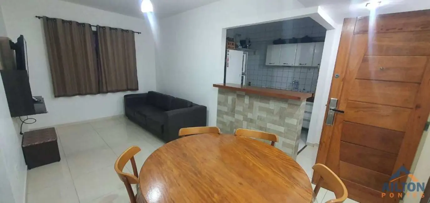 Foto 1 de Apartamento com 2 quartos para alugar, 70m2 em Centro, Guarapari - ES