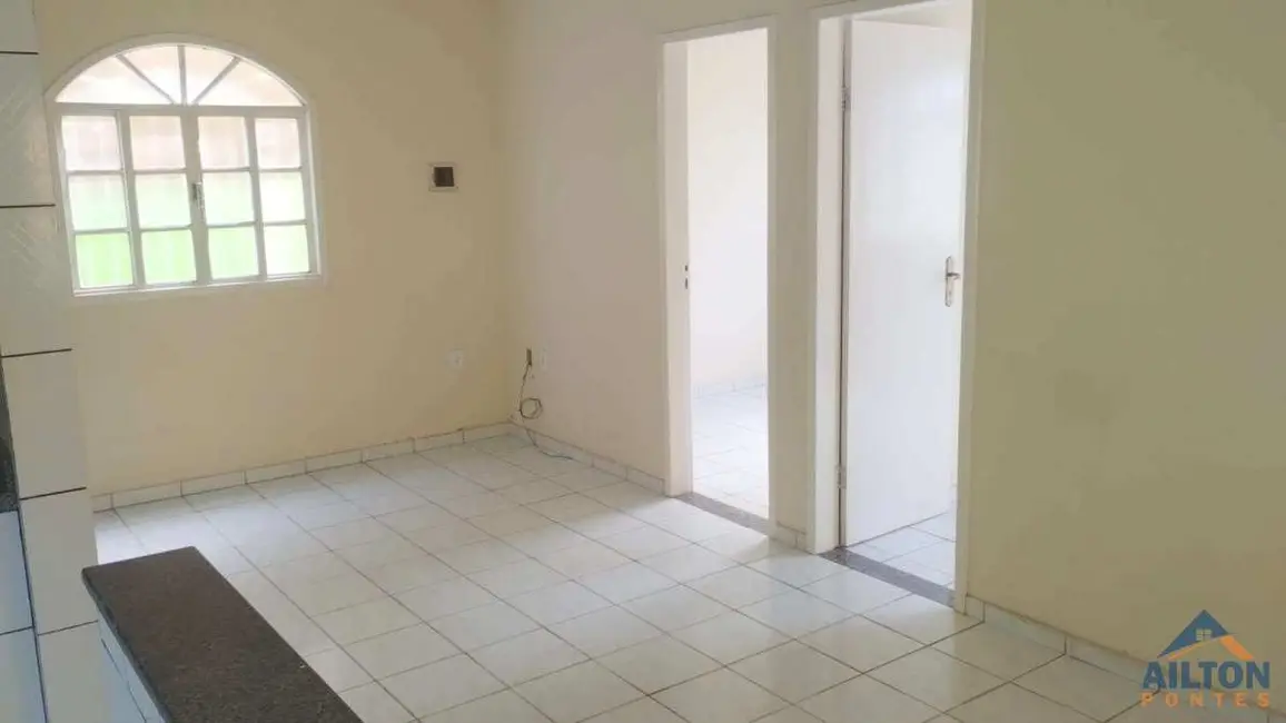 Casa com 2 quartos à venda, 61m2 em Anchieta - ES - imagem 4 Foto 4 de Casa com 2 quartos à venda, 61m2 em Anchieta - ES