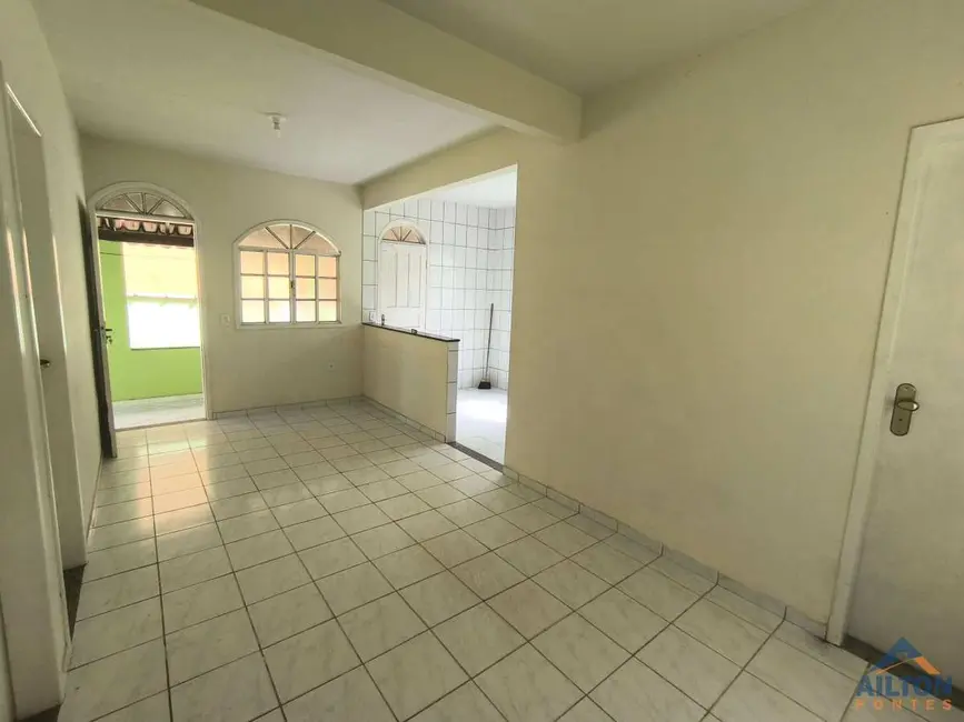 Foto 5 de Casa com 2 quartos à venda, 61m2 em Anchieta - ES