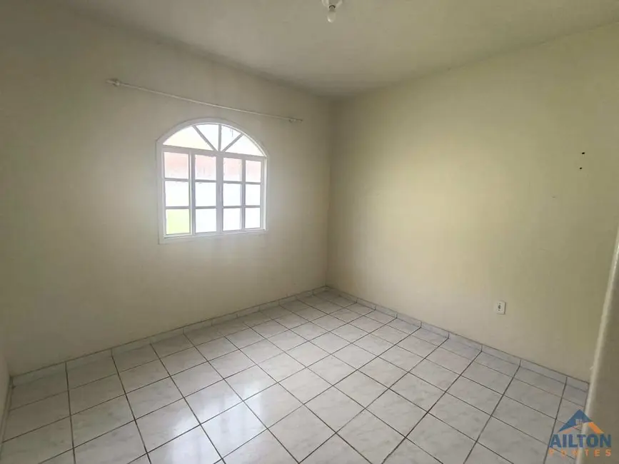Foto 8 de Casa com 2 quartos à venda, 61m2 em Anchieta - ES