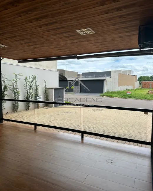 Sala Comercial à venda e para alugar, 286m2 em Guapiacu - SP - imagem 9 Foto 9 de Sala Comercial à venda e para alugar, 286m2 em Guapiacu - SP