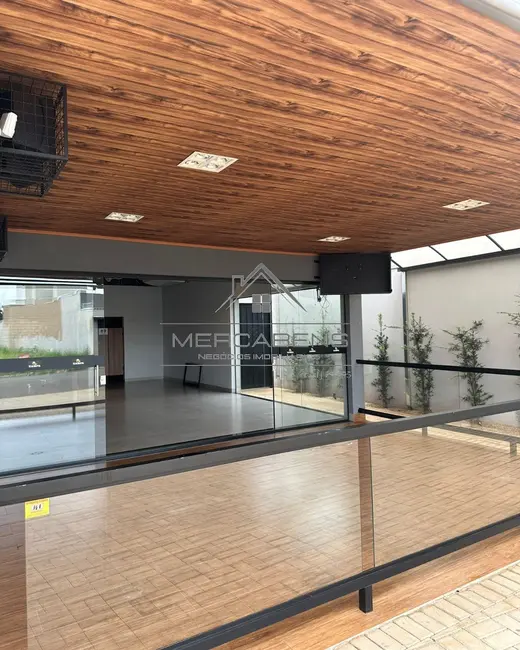 Foto 2 de Sala Comercial à venda e para alugar, 286m2 em Guapiacu - SP