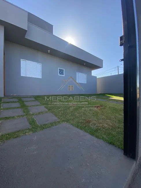 Foto 2 de Casa com 2 quartos para alugar, 70m2 em Sao Jose Do Rio Preto - SP