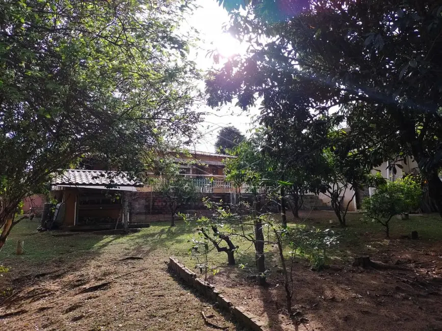 Foto 2 de Fazenda / Haras com 2 quartos à venda, 3000m2 em Botucatu - SP