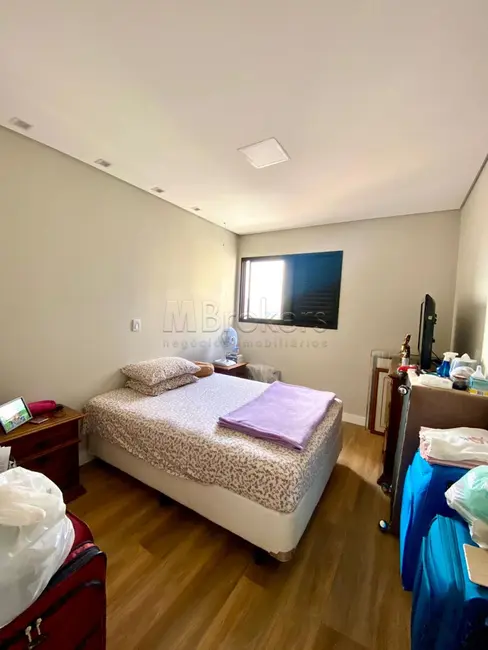 Foto 2 de Apartamento com 2 quartos à venda, 77m2 em Botucatu - SP