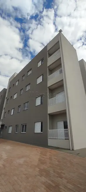 Foto 1 de Apartamento com 2 quartos para alugar, 49m2 em Botucatu - SP