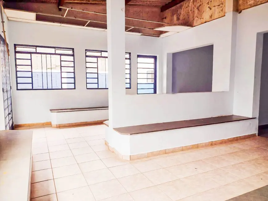 Foto 3 de Sala Comercial à venda, 480m2 em Caetetuba, Atibaia - SP