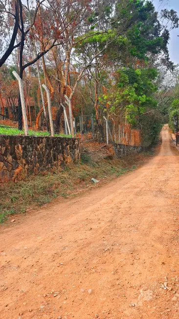 Foto 2 de Terreno / Lote à venda, 556m2 em Jardim Estância Brasil, Atibaia - SP