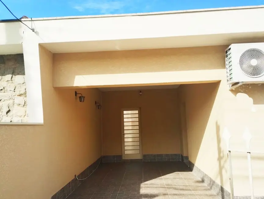 Foto 3 de Casa com 3 quartos à venda, 225m2 em Vila Thais, Atibaia - SP