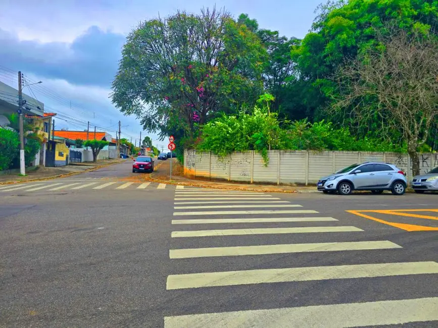 Foto 3 de Terreno / Lote à venda, 340m2 em Alvinópolis, Atibaia - SP