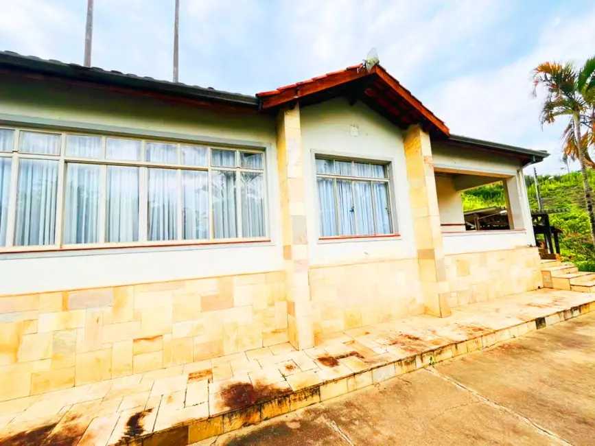 Foto 1 de Chácara com 3 quartos à venda, 2040m2 em Jardim Estância Brasil, Atibaia - SP